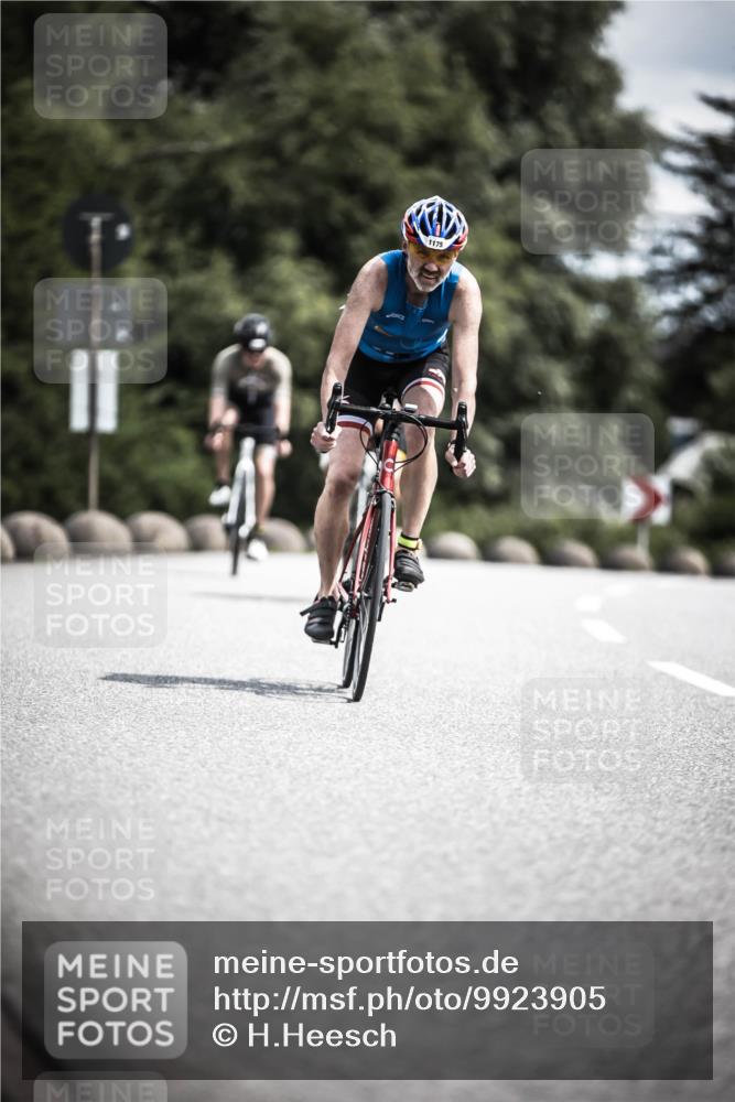 21.06.2026 - 29. Vierlanden-Triathlon H.Heesch http://msf.ph/oto/9923905 21.06.2026 13:33:50 Radfahren 1175 meine-sportfotos.de
