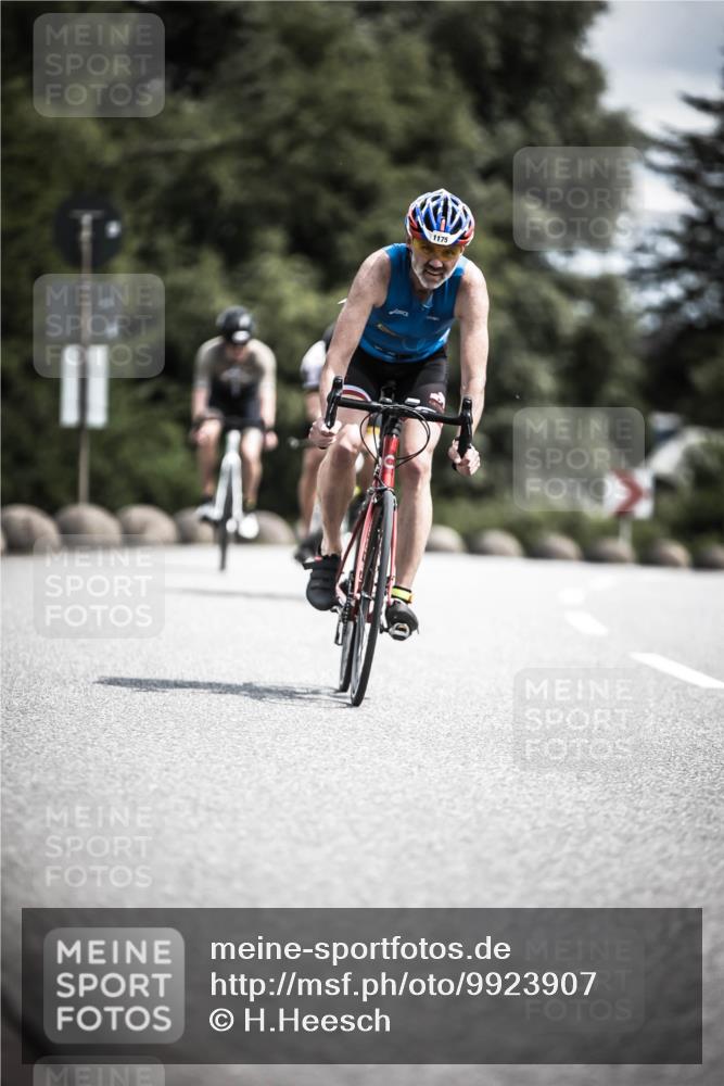 21.06.2026 - 29. Vierlanden-Triathlon H.Heesch http://msf.ph/oto/9923907 21.06.2026 13:33:50 Radfahren 1175 meine-sportfotos.de
