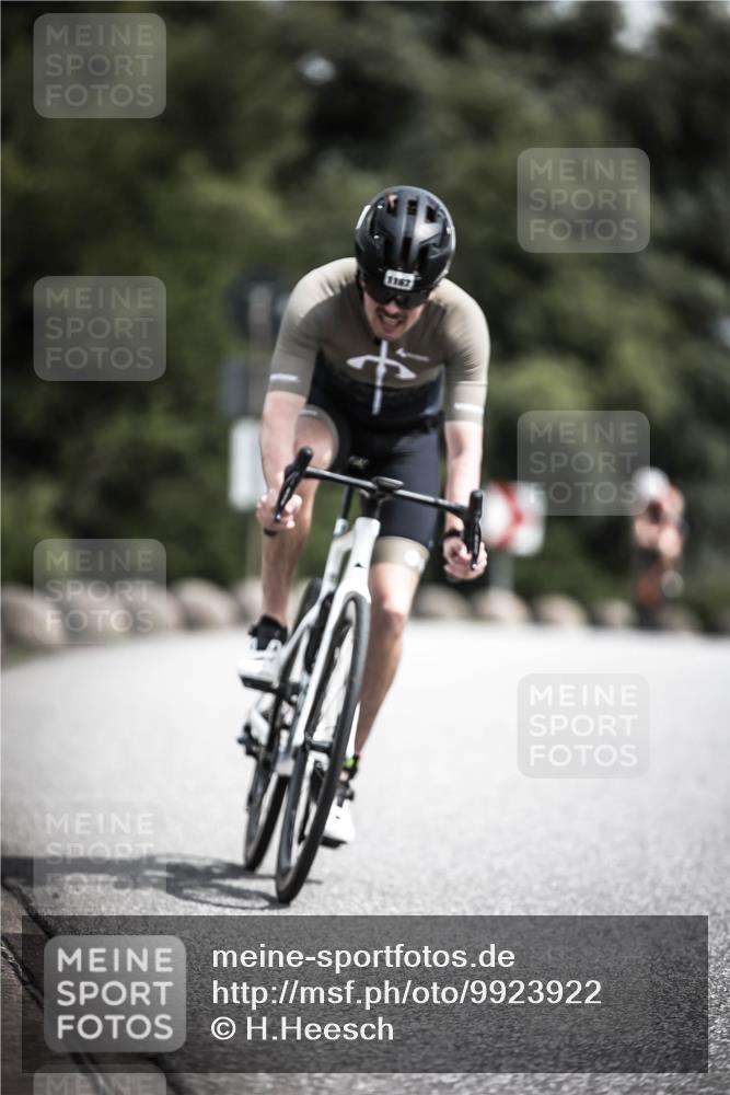 21.06.2026 - 29. Vierlanden-Triathlon H.Heesch http://msf.ph/oto/9923922 21.06.2026 13:33:52 Radfahren 1167 meine-sportfotos.de