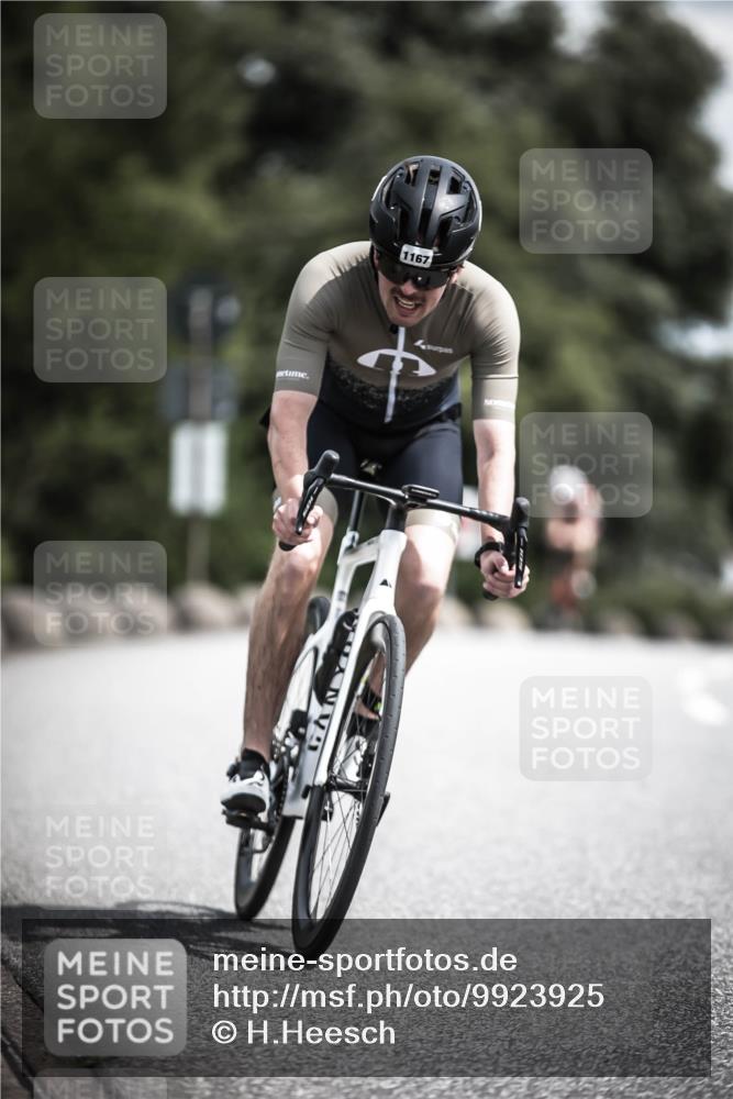 21.06.2026 - 29. Vierlanden-Triathlon H.Heesch http://msf.ph/oto/9923925 21.06.2026 13:33:52 Radfahren 1167 meine-sportfotos.de