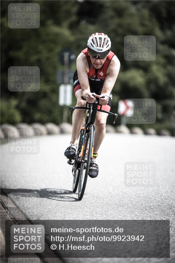 21.06.2026 - 29. Vierlanden-Triathlon H.Heesch http://msf.ph/oto/9923942 21.06.2026 13:33:57 Radfahren 1224 meine-sportfotos.de