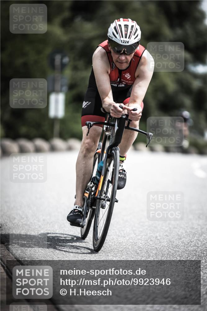 21.06.2026 - 29. Vierlanden-Triathlon H.Heesch http://msf.ph/oto/9923946 21.06.2026 13:33:57 Radfahren 1224 meine-sportfotos.de