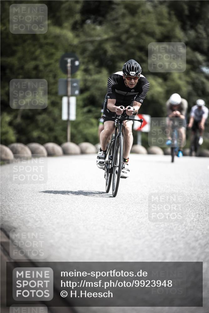 21.06.2026 - 29. Vierlanden-Triathlon H.Heesch http://msf.ph/oto/9923948 21.06.2026 13:34:01 Radfahren 1190 meine-sportfotos.de