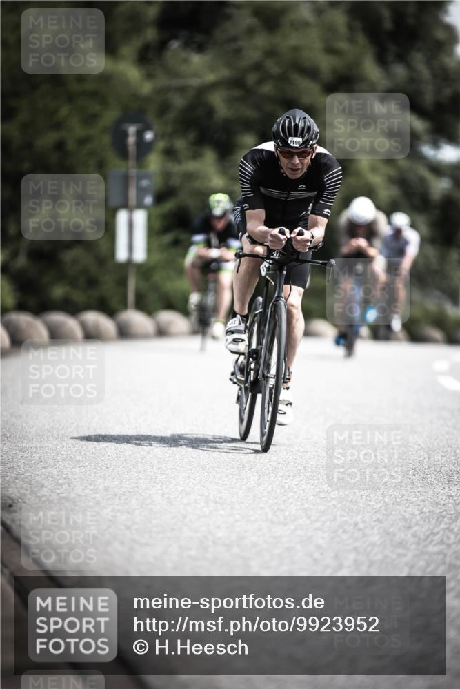 21.06.2026 - 29. Vierlanden-Triathlon H.Heesch http://msf.ph/oto/9923952 21.06.2026 13:34:01 Radfahren 1190 meine-sportfotos.de