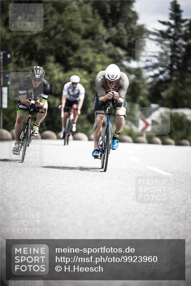 21.06.2026 - 29. Vierlanden-Triathlon H.Heesch http://msf.ph/oto/9923960 21.06.2026 13:34:02 Radfahren 1174, 1168 meine-sportfotos.de