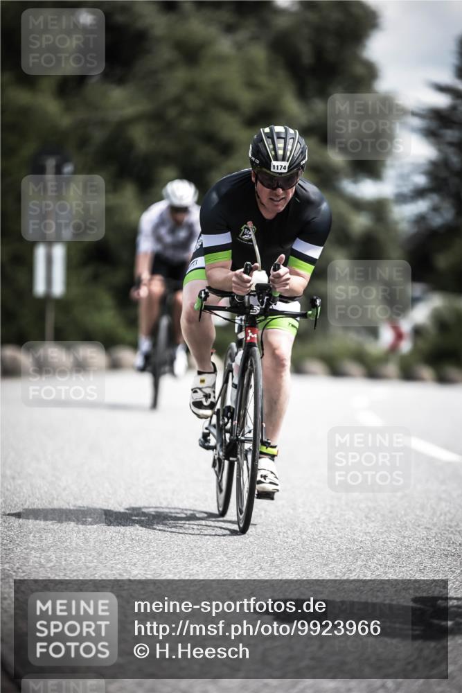 21.06.2026 - 29. Vierlanden-Triathlon H.Heesch http://msf.ph/oto/9923966 21.06.2026 13:34:04 Radfahren 1174 meine-sportfotos.de