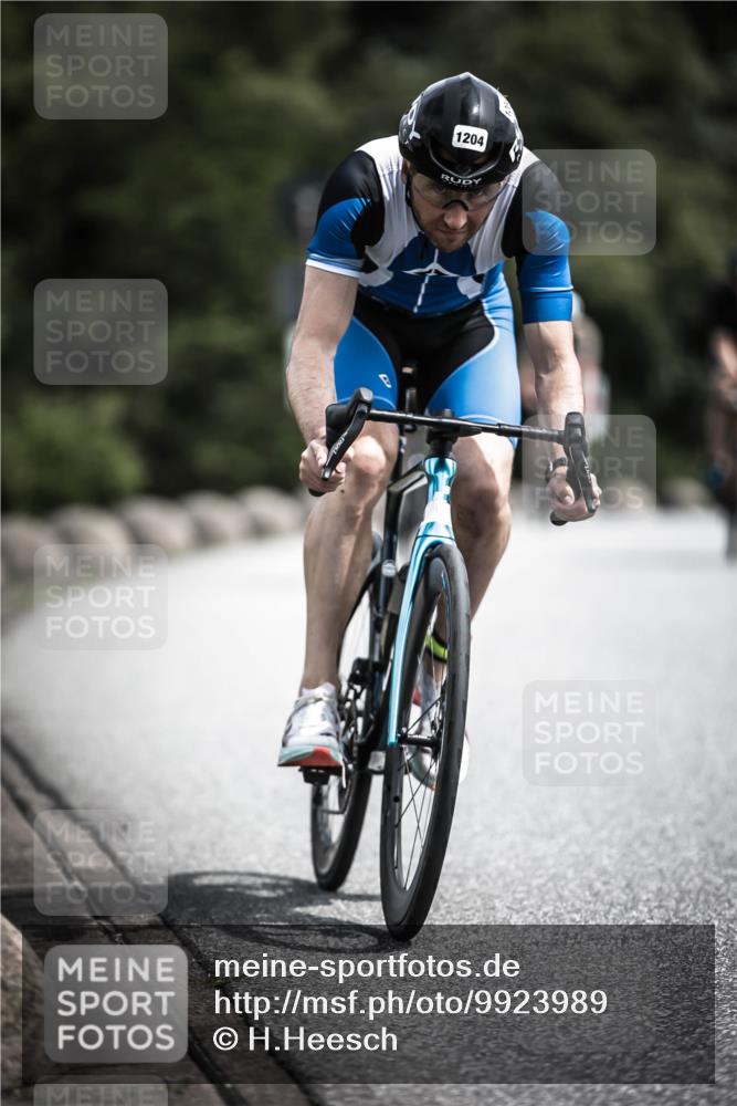 21.06.2026 - 29. Vierlanden-Triathlon H.Heesch http://msf.ph/oto/9923989 21.06.2026 13:34:18 Radfahren 1204 meine-sportfotos.de