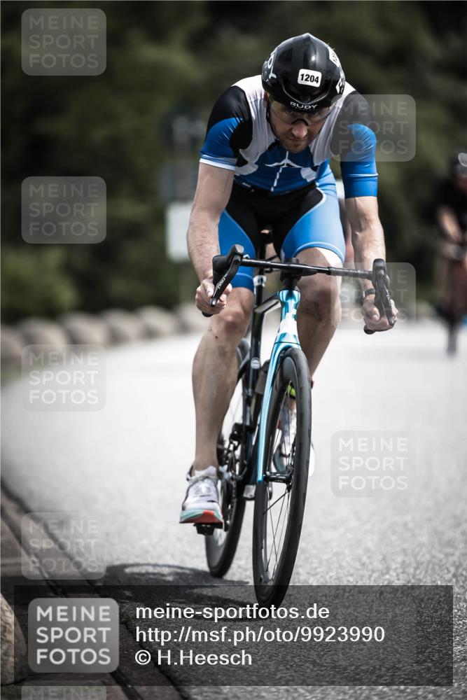 21.06.2026 - 29. Vierlanden-Triathlon H.Heesch http://msf.ph/oto/9923990 21.06.2026 13:34:19 Radfahren 1204 meine-sportfotos.de