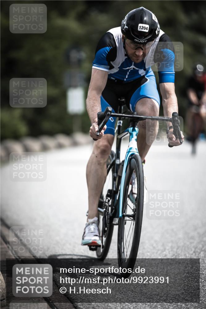 21.06.2026 - 29. Vierlanden-Triathlon H.Heesch http://msf.ph/oto/9923991 21.06.2026 13:34:19 Radfahren 1204 meine-sportfotos.de