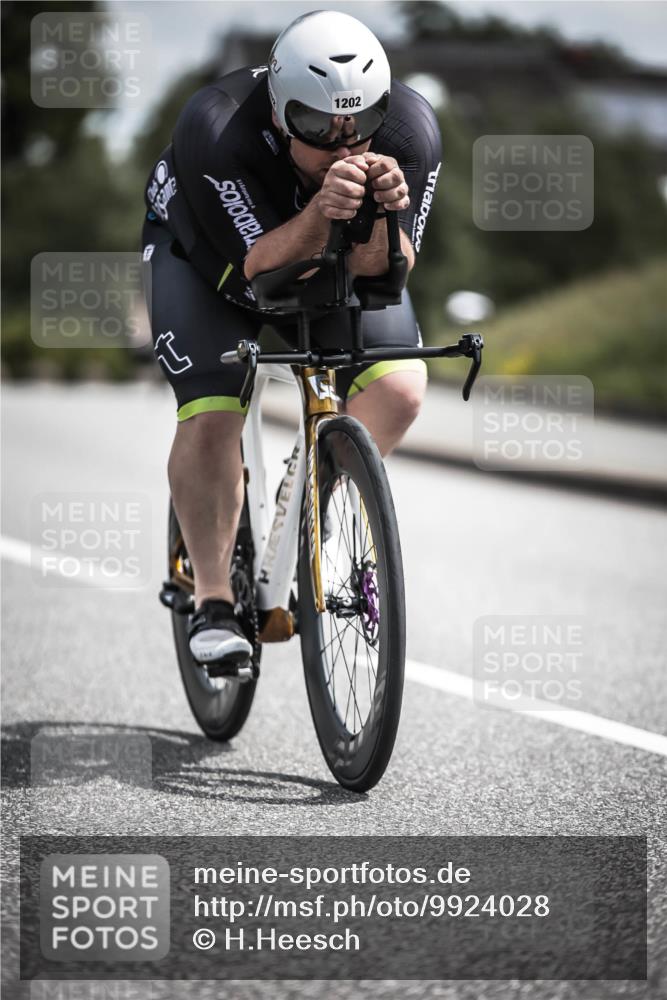 21.06.2026 - 29. Vierlanden-Triathlon H.Heesch http://msf.ph/oto/9924028 21.06.2026 13:34:40 Radfahren 1202 meine-sportfotos.de