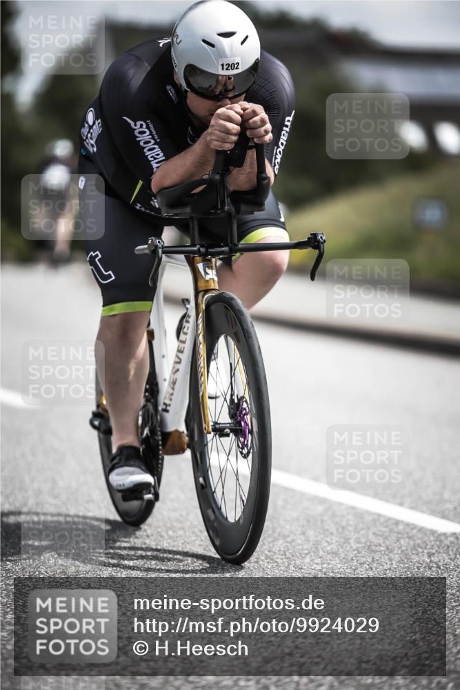 21.06.2026 - 29. Vierlanden-Triathlon H.Heesch http://msf.ph/oto/9924029 21.06.2026 13:34:41 Radfahren 1202 meine-sportfotos.de