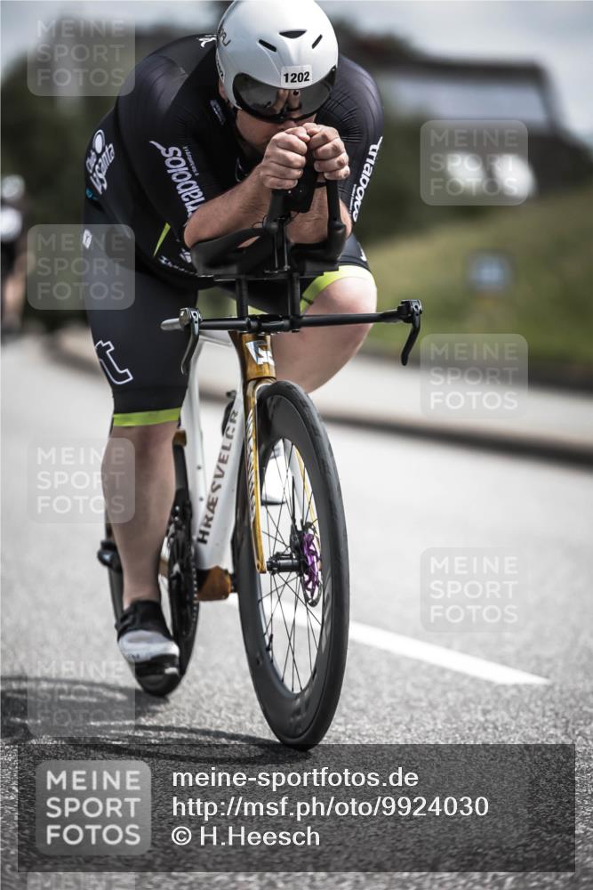 21.06.2026 - 29. Vierlanden-Triathlon H.Heesch http://msf.ph/oto/9924030 21.06.2026 13:34:41 Radfahren 2, 1202 meine-sportfotos.de