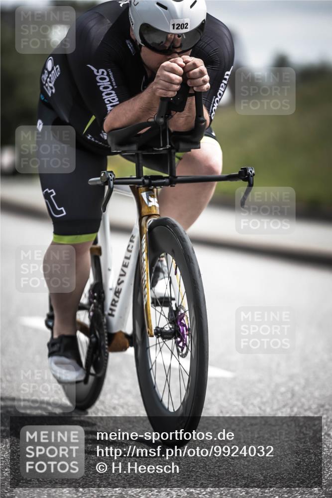 21.06.2026 - 29. Vierlanden-Triathlon H.Heesch http://msf.ph/oto/9924032 21.06.2026 13:34:41 Radfahren 1202 meine-sportfotos.de