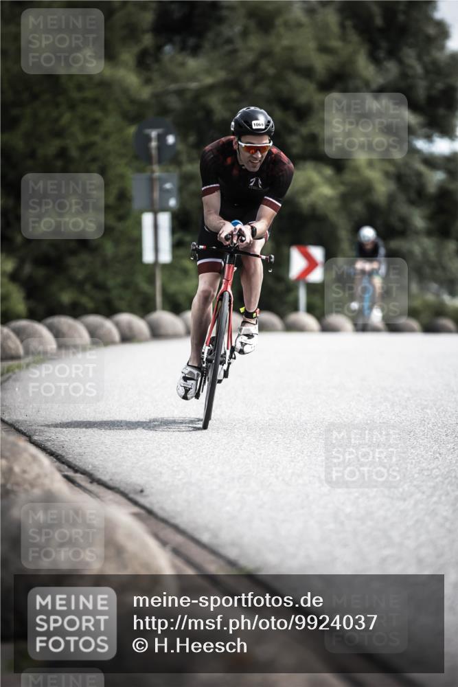 21.06.2026 - 29. Vierlanden-Triathlon H.Heesch http://msf.ph/oto/9924037 21.06.2026 13:05:44 Radfahren 1069 meine-sportfotos.de