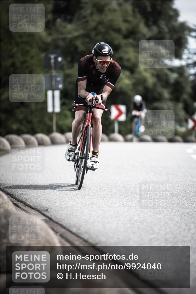 21.06.2026 - 29. Vierlanden-Triathlon H.Heesch http://msf.ph/oto/9924040 21.06.2026 13:05:44 Radfahren 1069 meine-sportfotos.de