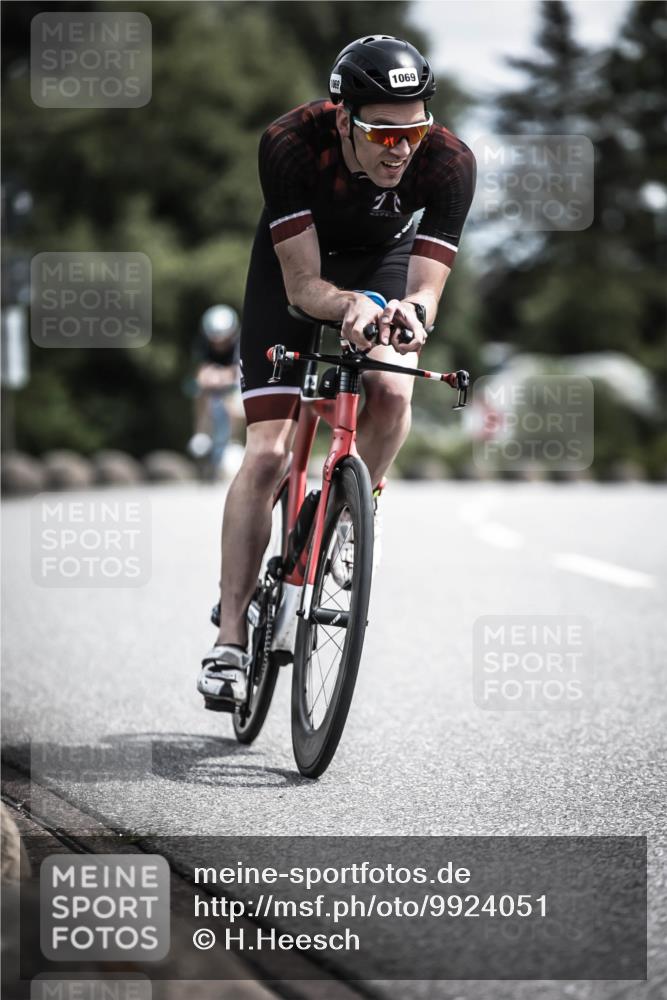 21.06.2026 - 29. Vierlanden-Triathlon H.Heesch http://msf.ph/oto/9924051 21.06.2026 13:05:45 Radfahren 1069 meine-sportfotos.de