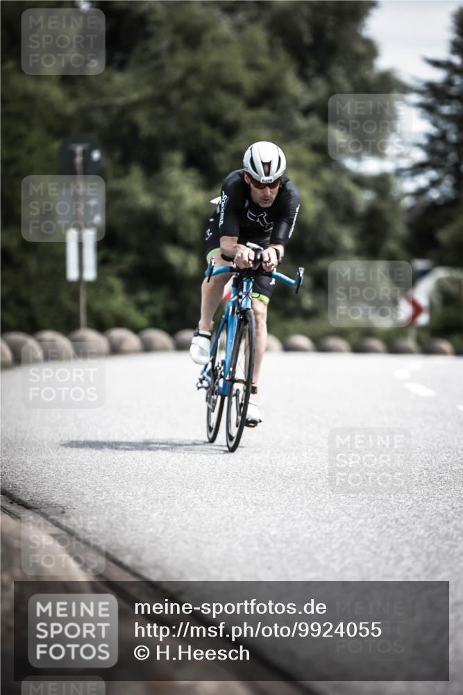 21.06.2026 - 29. Vierlanden-Triathlon H.Heesch http://msf.ph/oto/9924055 21.06.2026 13:05:47 Radfahren 11, 1029 meine-sportfotos.de