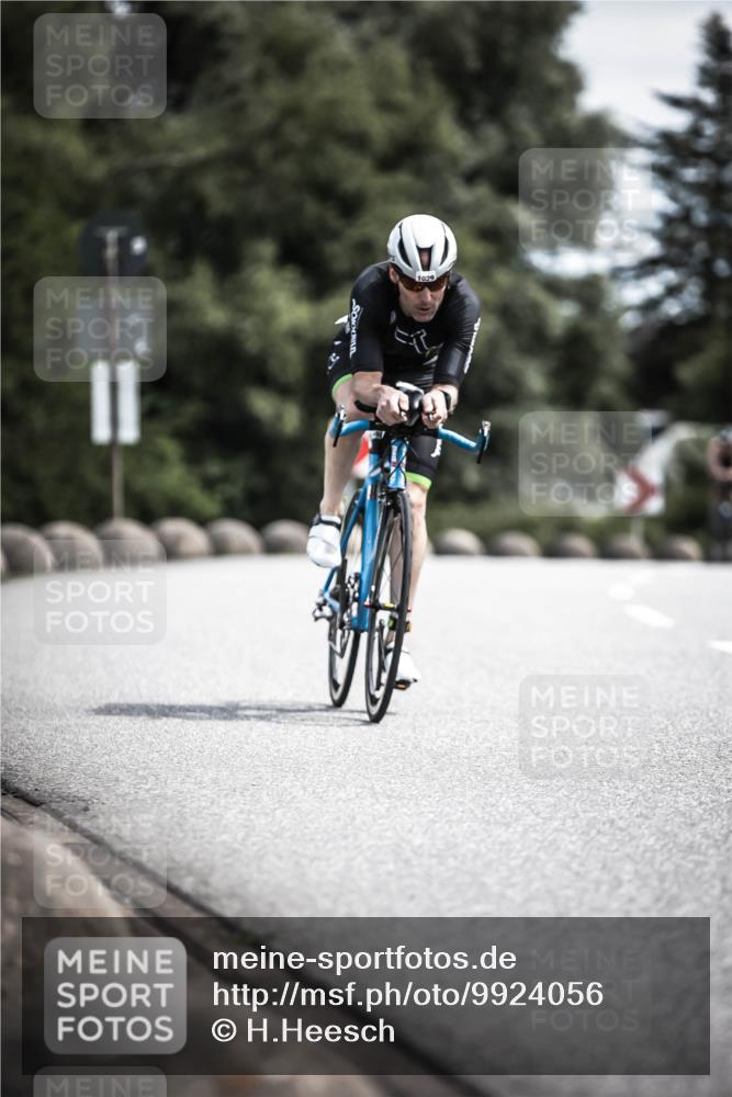 21.06.2026 - 29. Vierlanden-Triathlon H.Heesch http://msf.ph/oto/9924056 21.06.2026 13:05:47 Radfahren 1029 meine-sportfotos.de