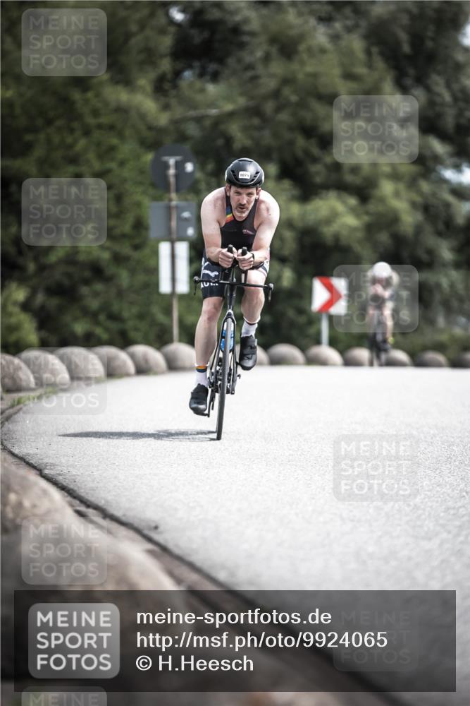 21.06.2026 - 29. Vierlanden-Triathlon H.Heesch http://msf.ph/oto/9924065 21.06.2026 13:05:52 Radfahren 1079 meine-sportfotos.de