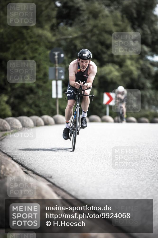 21.06.2026 - 29. Vierlanden-Triathlon H.Heesch http://msf.ph/oto/9924068 21.06.2026 13:05:52 Radfahren 1079 meine-sportfotos.de