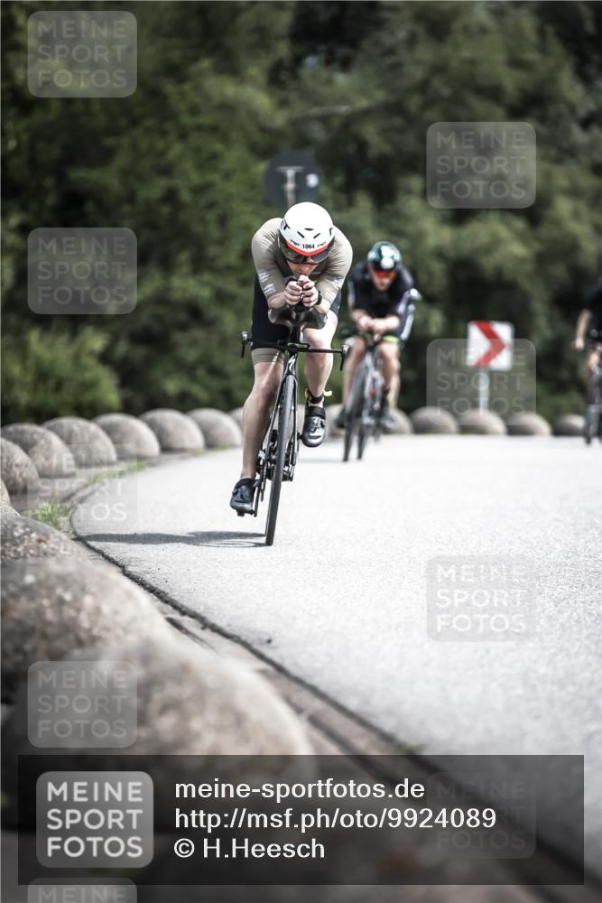 21.06.2026 - 29. Vierlanden-Triathlon H.Heesch http://msf.ph/oto/9924089 21.06.2026 13:05:55 Radfahren 1064 meine-sportfotos.de