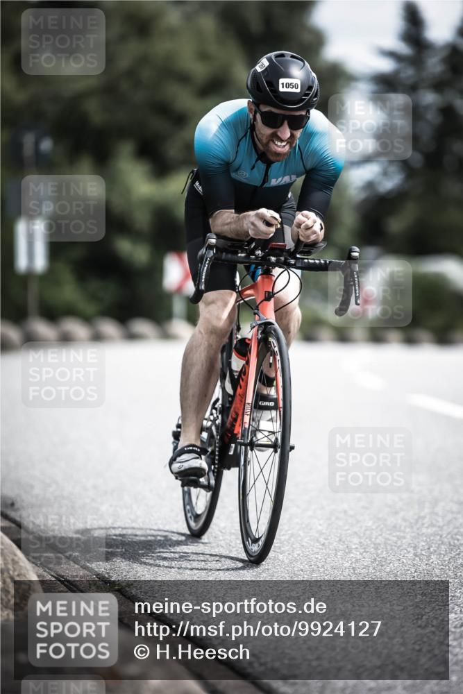 21.06.2026 - 29. Vierlanden-Triathlon H.Heesch http://msf.ph/oto/9924127 21.06.2026 13:06:05 Radfahren 1050 meine-sportfotos.de