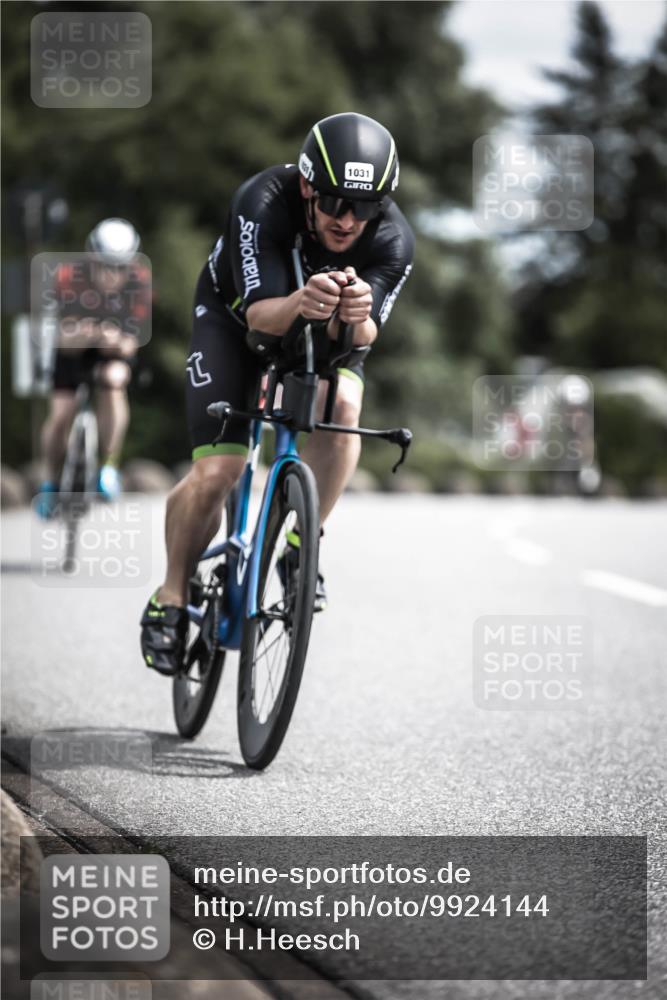 21.06.2026 - 29. Vierlanden-Triathlon H.Heesch http://msf.ph/oto/9924144 21.06.2026 13:06:30 Radfahren 1031 meine-sportfotos.de
