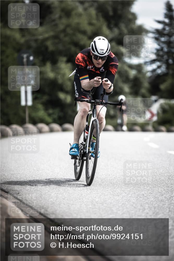 21.06.2026 - 29. Vierlanden-Triathlon H.Heesch http://msf.ph/oto/9924151 21.06.2026 13:06:31 Radfahren 1091 meine-sportfotos.de