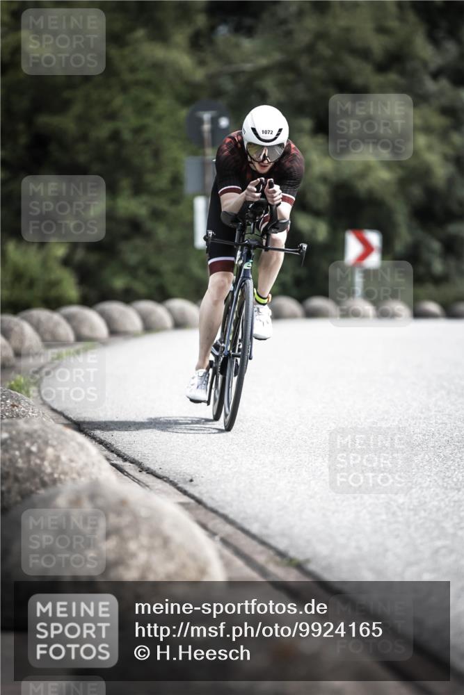 21.06.2026 - 29. Vierlanden-Triathlon H.Heesch http://msf.ph/oto/9924165 21.06.2026 13:06:35 Radfahren 1072 meine-sportfotos.de