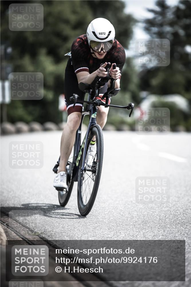 21.06.2026 - 29. Vierlanden-Triathlon H.Heesch http://msf.ph/oto/9924176 21.06.2026 13:06:36 Radfahren 72, 1072 meine-sportfotos.de