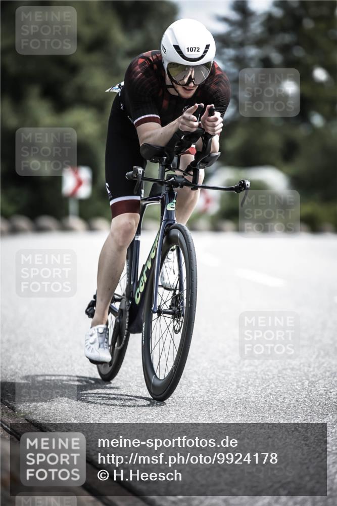21.06.2026 - 29. Vierlanden-Triathlon H.Heesch http://msf.ph/oto/9924178 21.06.2026 13:06:36 Radfahren 1072, 1072 meine-sportfotos.de