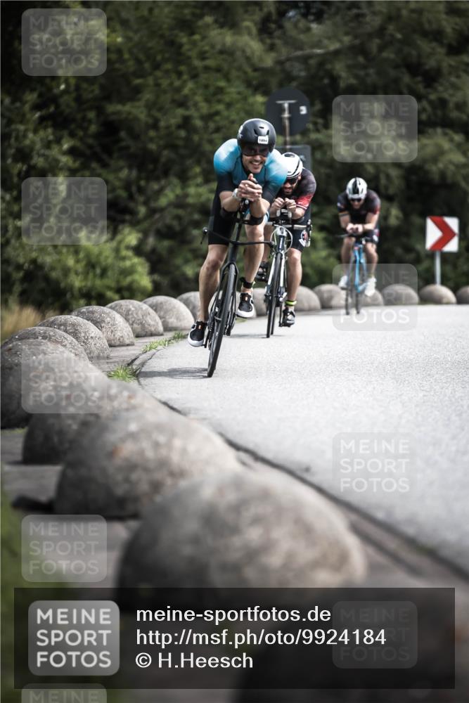 21.06.2026 - 29. Vierlanden-Triathlon H.Heesch http://msf.ph/oto/9924184 21.06.2026 13:06:43 Radfahren 1054 meine-sportfotos.de