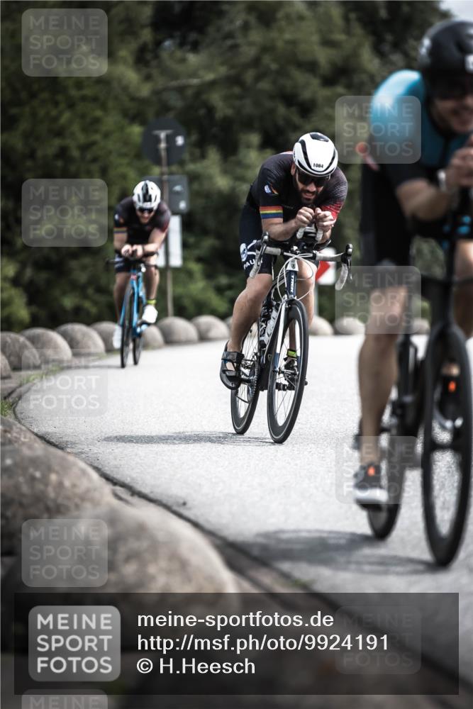 21.06.2026 - 29. Vierlanden-Triathlon H.Heesch http://msf.ph/oto/9924191 21.06.2026 13:06:44 Radfahren 1084 meine-sportfotos.de