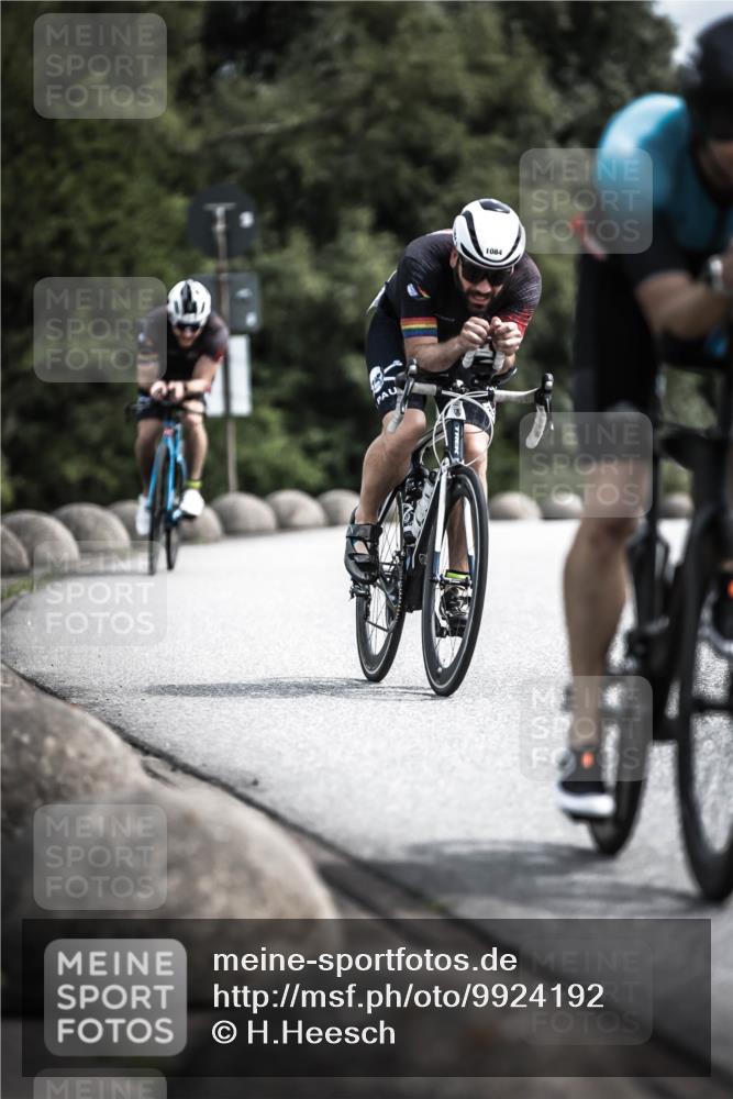 21.06.2026 - 29. Vierlanden-Triathlon H.Heesch http://msf.ph/oto/9924192 21.06.2026 13:06:44 Radfahren 1084 meine-sportfotos.de