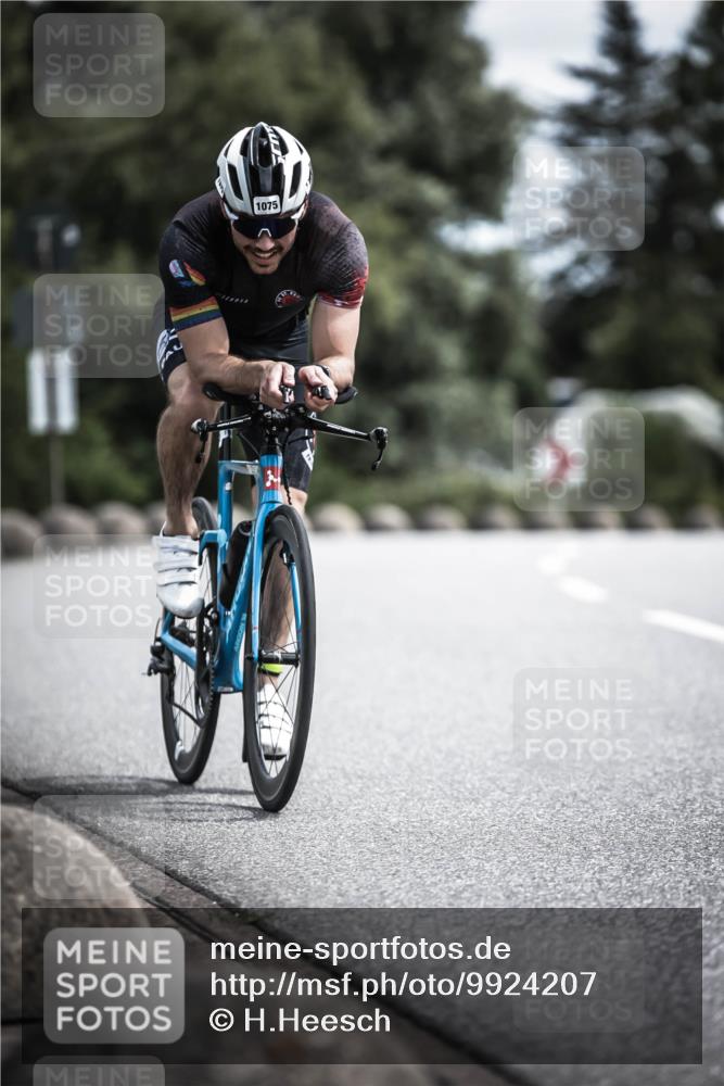21.06.2026 - 29. Vierlanden-Triathlon H.Heesch http://msf.ph/oto/9924207 21.06.2026 13:06:46 Radfahren 1075 meine-sportfotos.de