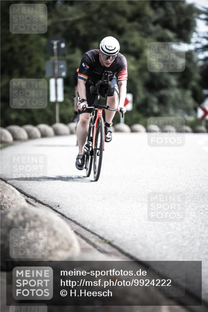 21.06.2026 - 29. Vierlanden-Triathlon H.Heesch http://msf.ph/oto/9924222 21.06.2026 13:07:09 Radfahren 1072 meine-sportfotos.de
