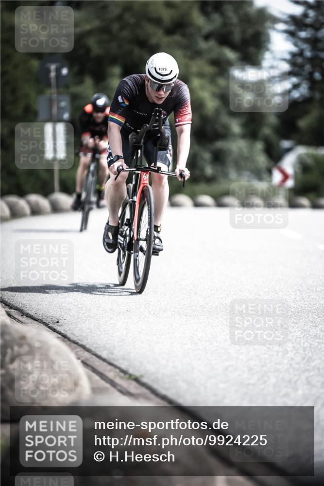 21.06.2026 - 29. Vierlanden-Triathlon H.Heesch http://msf.ph/oto/9924225 21.06.2026 13:07:09 Radfahren 1078 meine-sportfotos.de