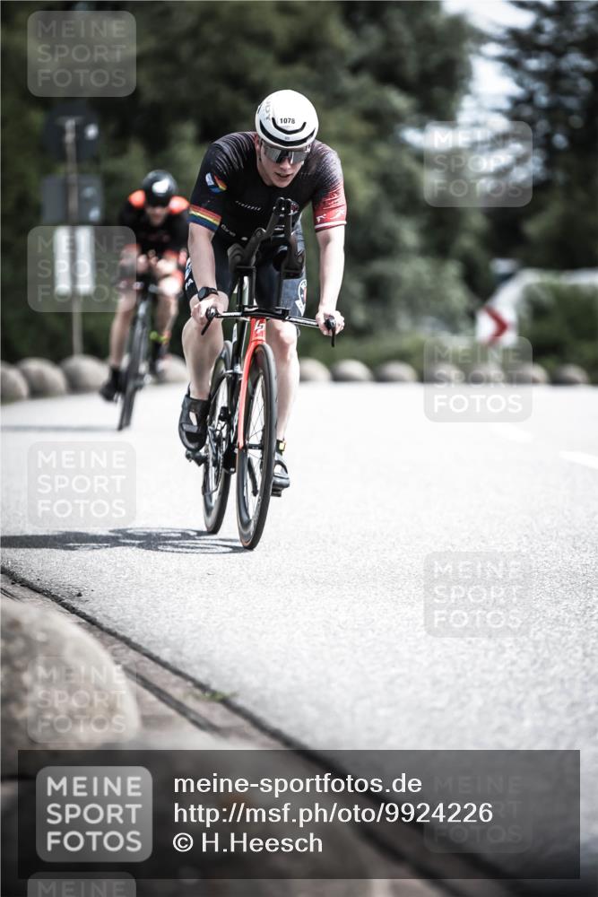 21.06.2026 - 29. Vierlanden-Triathlon H.Heesch http://msf.ph/oto/9924226 21.06.2026 13:07:09 Radfahren 11, 1078 meine-sportfotos.de