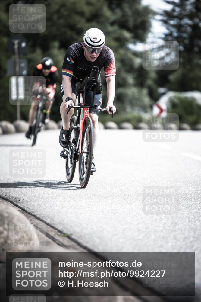 21.06.2026 - 29. Vierlanden-Triathlon H.Heesch http://msf.ph/oto/9924227 21.06.2026 13:07:09 Radfahren 1078 meine-sportfotos.de