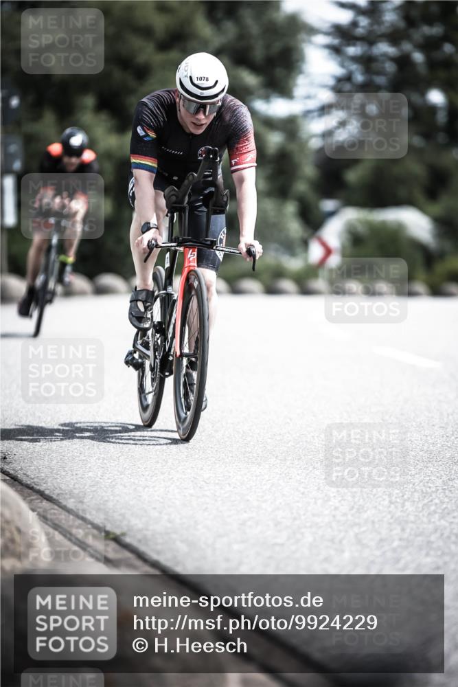21.06.2026 - 29. Vierlanden-Triathlon H.Heesch http://msf.ph/oto/9924229 21.06.2026 13:07:09 Radfahren 1078 meine-sportfotos.de