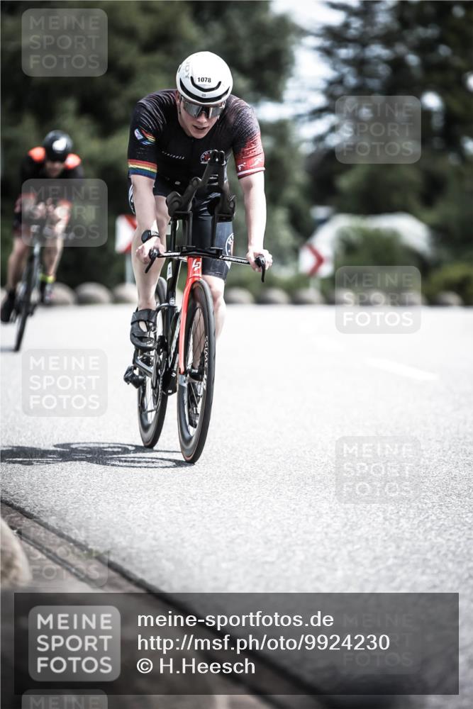 21.06.2026 - 29. Vierlanden-Triathlon H.Heesch http://msf.ph/oto/9924230 21.06.2026 13:07:09 Radfahren 1078 meine-sportfotos.de