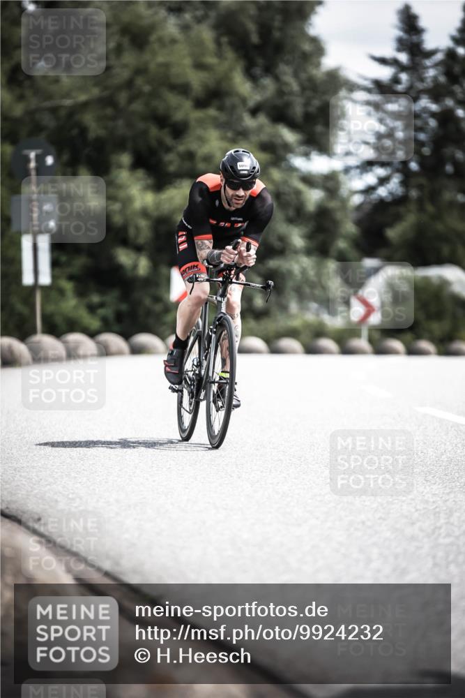 21.06.2026 - 29. Vierlanden-Triathlon H.Heesch http://msf.ph/oto/9924232 21.06.2026 13:07:10 Radfahren 1090 meine-sportfotos.de