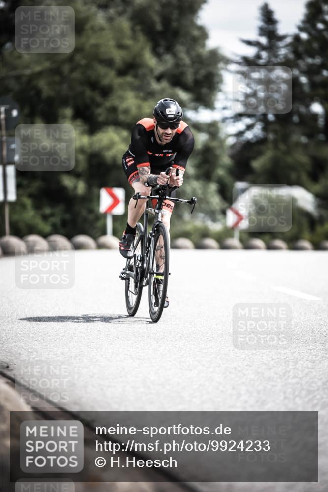 21.06.2026 - 29. Vierlanden-Triathlon H.Heesch http://msf.ph/oto/9924233 21.06.2026 13:07:10 Radfahren 1090 meine-sportfotos.de