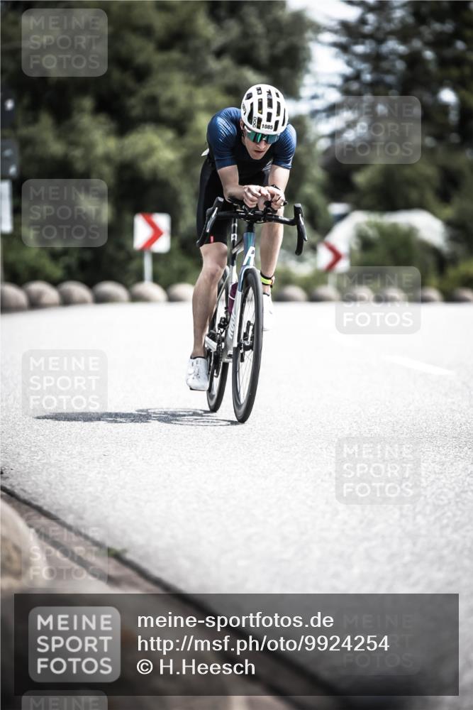 21.06.2026 - 29. Vierlanden-Triathlon H.Heesch http://msf.ph/oto/9924254 21.06.2026 13:07:30 Radfahren 1085 meine-sportfotos.de