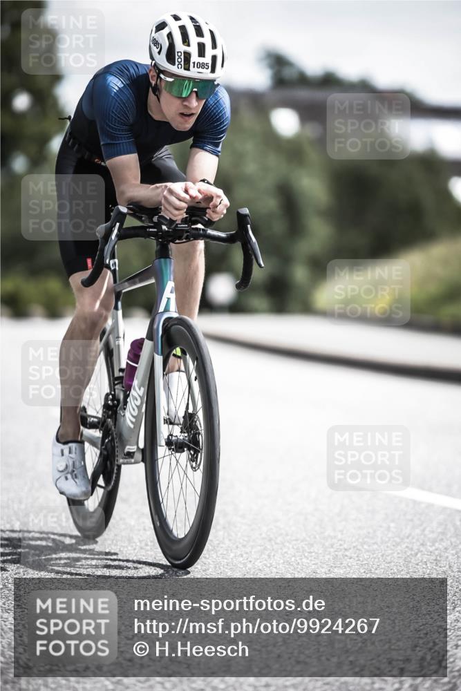 21.06.2026 - 29. Vierlanden-Triathlon H.Heesch http://msf.ph/oto/9924267 21.06.2026 13:07:31 Radfahren 1085 meine-sportfotos.de