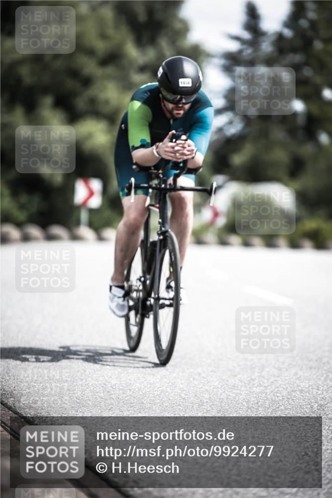 21.06.2026 - 29. Vierlanden-Triathlon H.Heesch http://msf.ph/oto/9924277 21.06.2026 13:08:02 Radfahren 1032 meine-sportfotos.de