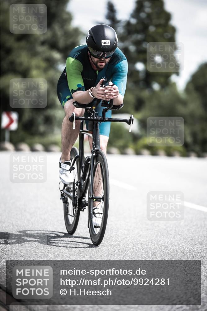 21.06.2026 - 29. Vierlanden-Triathlon H.Heesch http://msf.ph/oto/9924281 21.06.2026 13:08:02 Radfahren 1038 meine-sportfotos.de