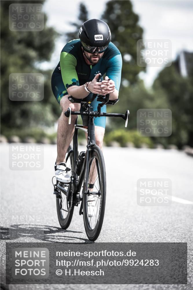 21.06.2026 - 29. Vierlanden-Triathlon H.Heesch http://msf.ph/oto/9924283 21.06.2026 13:08:02 Radfahren 1038 meine-sportfotos.de