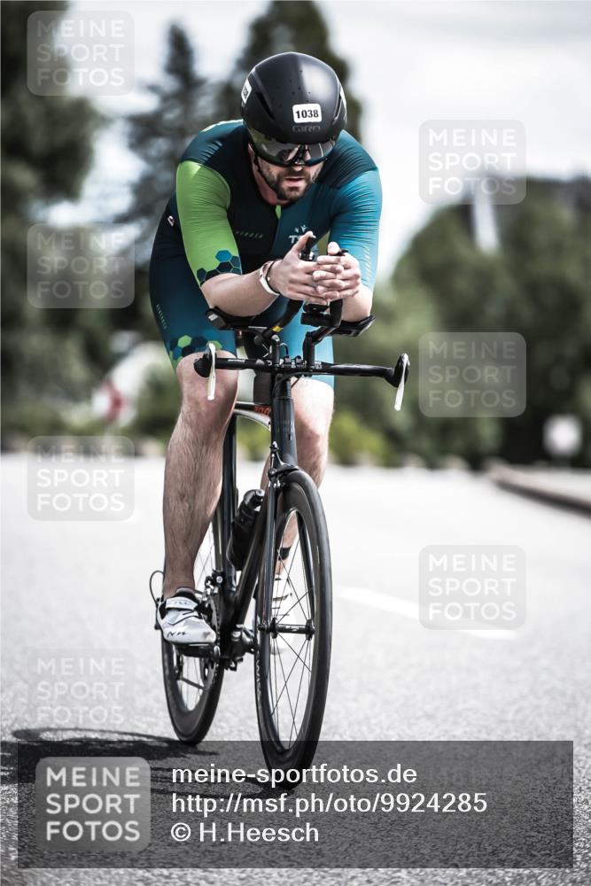 21.06.2026 - 29. Vierlanden-Triathlon H.Heesch http://msf.ph/oto/9924285 21.06.2026 13:08:03 Radfahren 1038 meine-sportfotos.de