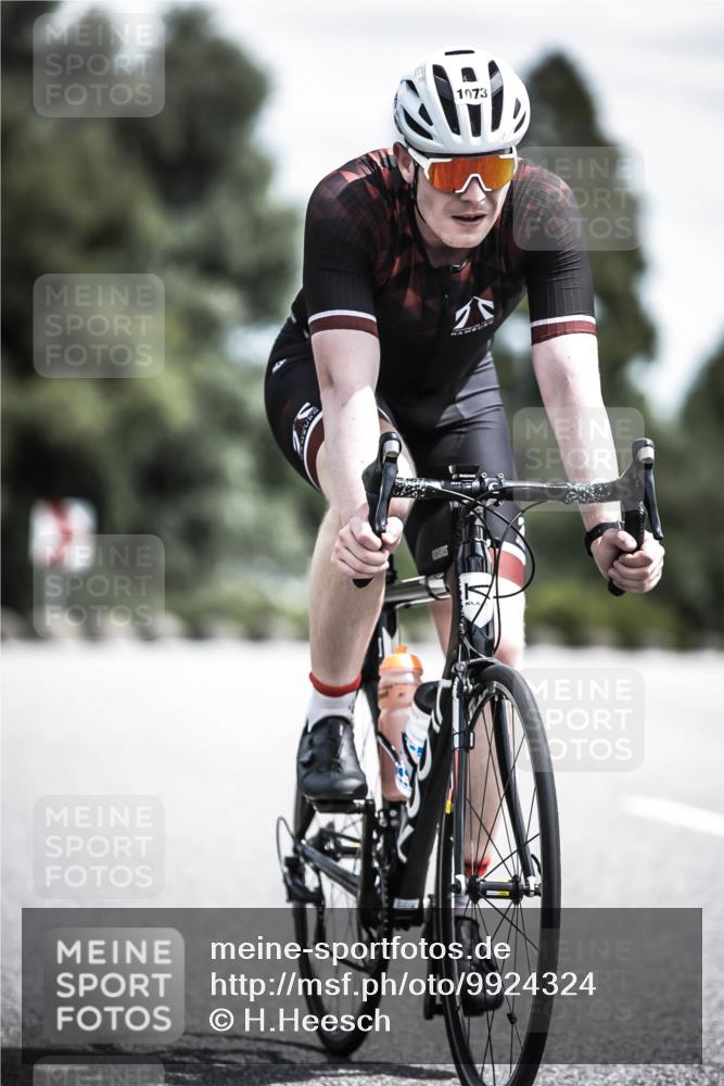 21.06.2026 - 29. Vierlanden-Triathlon H.Heesch http://msf.ph/oto/9924324 21.06.2026 13:08:15 Radfahren 1073 meine-sportfotos.de